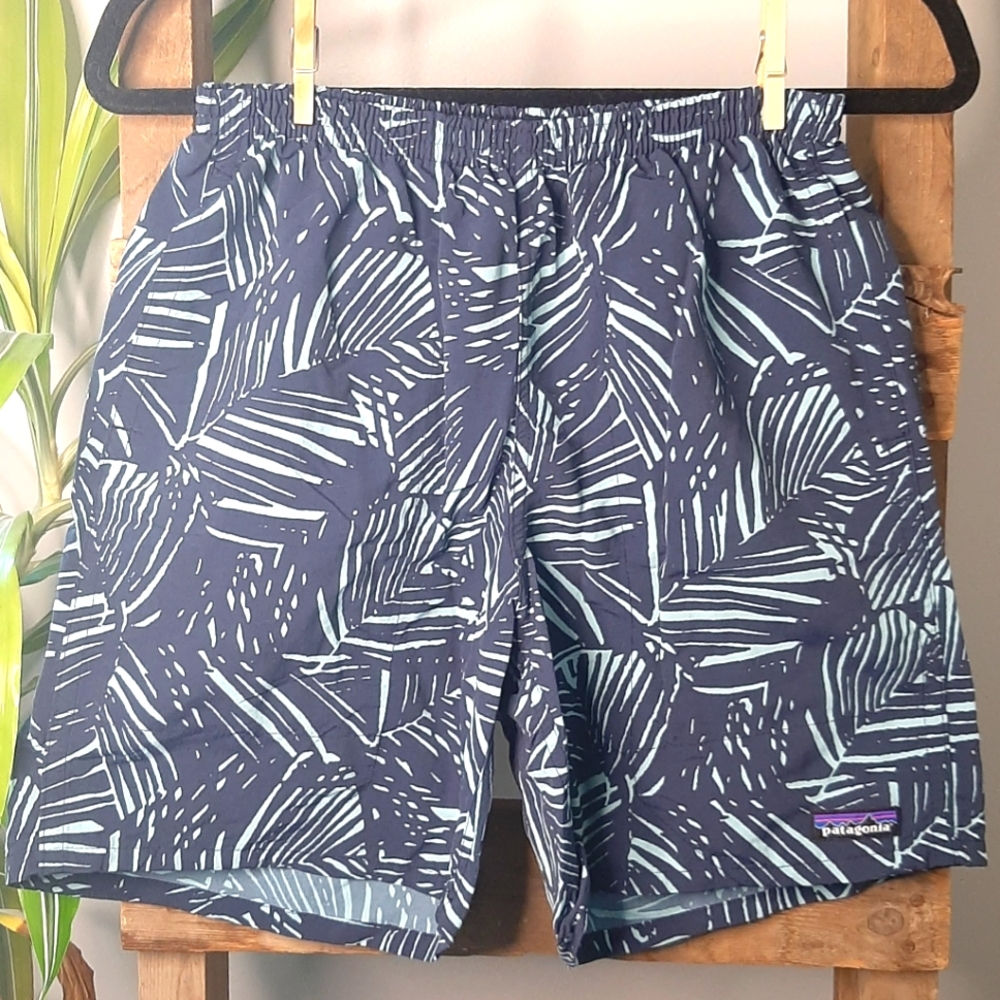 PATAGONIA MEN'S BAGGIES SWIM TRUNKS sz S navy/aqua palm pockets w/ mesh liner